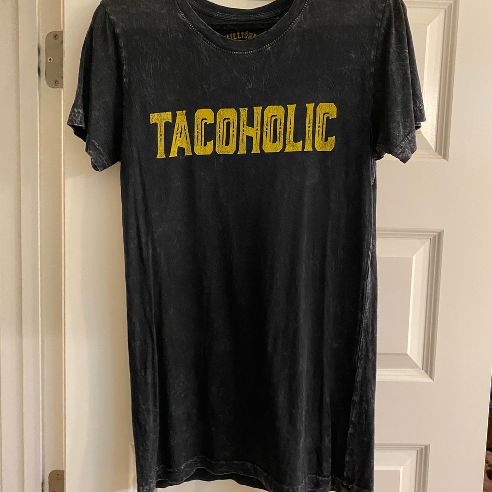 Black T-Shirt with Yellow 'Tacoholic' Print